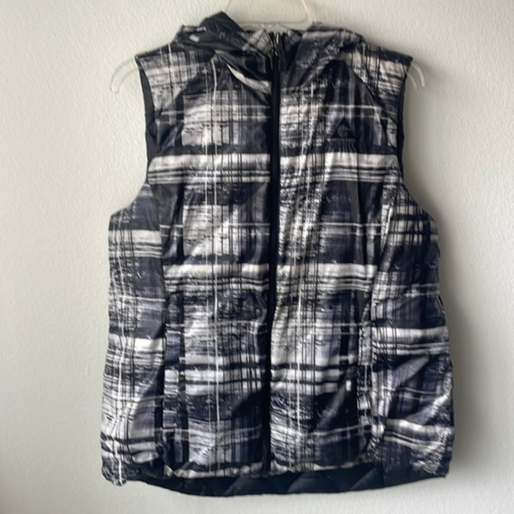 Gerry vest size Large Black and patterned reverisble and packable - Picture 2 of 11